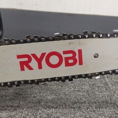 △ ② RYOBI リョービ チェンソー CS-2501 2014年製 動作良好 サビ、キズ、汚れあり 現状渡しの画像