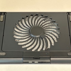 ノートパソコンクーラーの画像