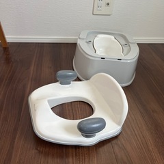 リッチェル 補助トイレの画像