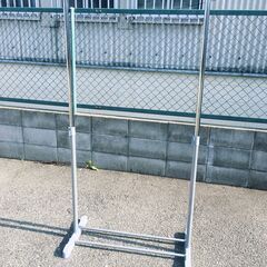 JM20461K) ハンガーラック＜幅：約88cm 高さ：約82~168cm 奥行：約42cm＞中古品【取りに来られる方限定】　 の画像