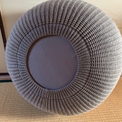 IKEA プーフ　クッション　スツール　オットマンの画像