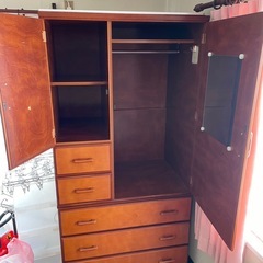 洋服タンスの画像