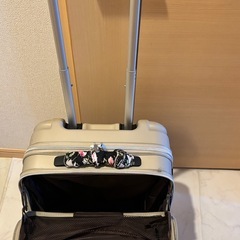 【取引者決定】スーツケース キャリーケースの画像