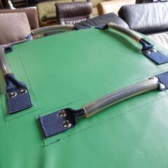 ② ISAMI MARTIAL ARTS WORLD イサミ キックミット 2点セット グリーン 空手 キックボクシング 格闘技 トレーニング 札幌市 新道東店の画像