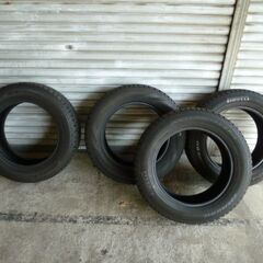 スタッドレスタイヤ（中古）　ピレリ　225/60R17　4本セットの画像