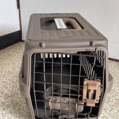 ペットキャリーの画像