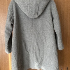 ユニクロ、フード付コート、Mサイズの画像