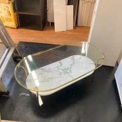 Francfranc フランフラン レガート　コーヒーテーブル （大理石風の棚付き）楕円形 ガラステーブルの画像