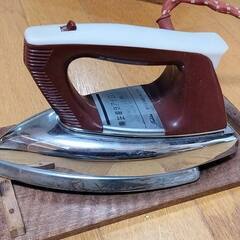 アンティーク　東芝　アイロン　CHI-32形の画像