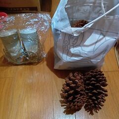 パソコン用スピーカー、大きな松ぼっくり　いかがでしょうか？の画像