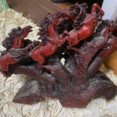 馬の置物の画像