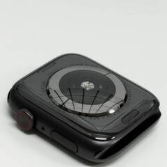 Apple Watch Series 5/GPS+セルラー/44mm/A2157/スペースグレー〈NWWE2J/A〉の画像