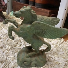 ペガサス置物の画像