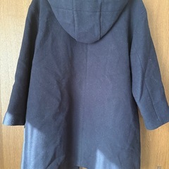 ユニクロ、フード付コート、Lサイズ
の画像
