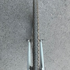 🟢【購入半年以内】クロスバイク　６段変速　譲渡証明書ありの画像