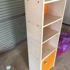 【引き取り限定。越前市】小棚　高さ130cm　24日迄に引取りできる方。の画像