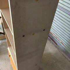 【引き取り限定。越前市】小棚　高さ130cm　24日迄に引取りできる方。の画像