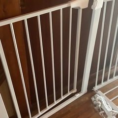 ロング　長さ自由　ベビーフェンス ベビーガードの画像