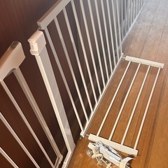 ロング　長さ自由　ベビーフェンス ベビーガードの画像