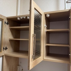 食器棚の画像