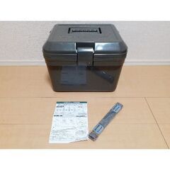 カインズ　CAINZ　クーラーボックス　14リットルの画像