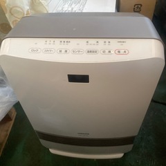 山善　加湿機能付　セラミックファンヒーター DKF-VK12 (W)ホワイトの画像