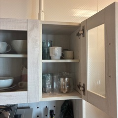 販売者決定しました。食器棚の画像