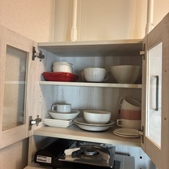 販売者決定しました。食器棚の画像