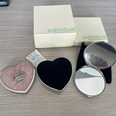 小物入れ、ミラーセットの画像