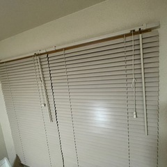 ニトリ　木製ブラインド2枚セットの画像