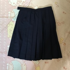 ウエスト72丈59 プリーツ　スカート　紺　留め具なし　冬の画像