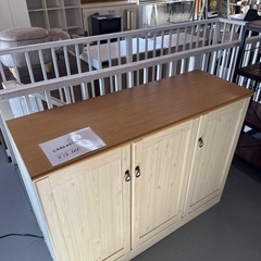 キャビネットの画像