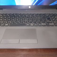 NEC 2020年製造モデル　高性能8世代　corei3 高速SSD　メモリ8G CDDVD カメラ内蔵　薄型スリムの画像