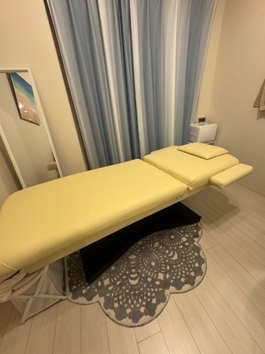 マッサージベッド　リクライニング