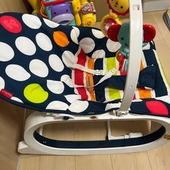 赤ちゃん用バウンサーの画像