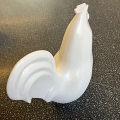 A2511-328 白いニワトリ インテリア 置物 オブジェ 陶器製 縁起物 干支 キズ汚れ有りの画像