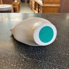 A2511-328 白いニワトリ インテリア 置物 オブジェ 陶器製 縁起物 干支 キズ汚れ有りの画像