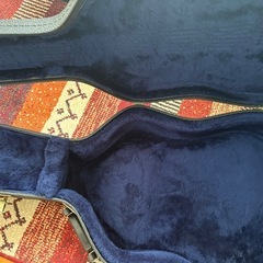 Gibson アコギハードケースの画像