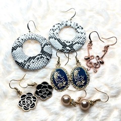 ハンドメイドピアスまとめ売りの画像