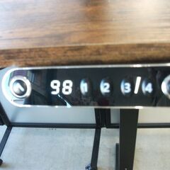 電動式昇降テーブルの画像