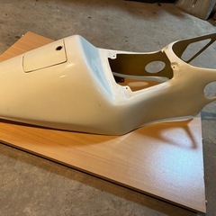 NS1 シートカウル　FRP V2シートの画像