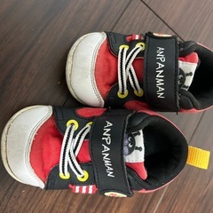 アンパンマンの靴　サイズ14の画像