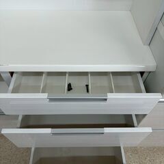 ★リユースのサカイ高崎店★TJ13428  食器棚 白 H201×D42×W100 クリーニング済みの画像