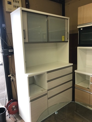 ジャングルジャングル貝塚店 ニトリ レンジボード 食器棚 大容量 収納 