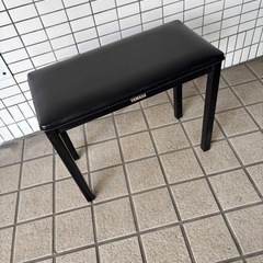 《美品》YAMAHA ピアノ椅子の画像