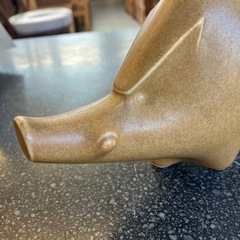 A2511-329 イノシシ インテリア 置物 オブジェ 陶器製 幸せを運ぶシンボル 縁起物 干支 キズ汚れ有りの画像