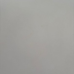 ラウンド型テーブル(白/直径80cm)と椅子2脚セットの画像