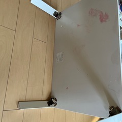 ローテーブルの画像