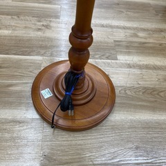 フロアスタンド 2灯式タイプ 家具 間接照明 のご紹介です！の画像