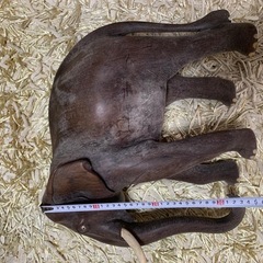 象のインテリア2体の画像